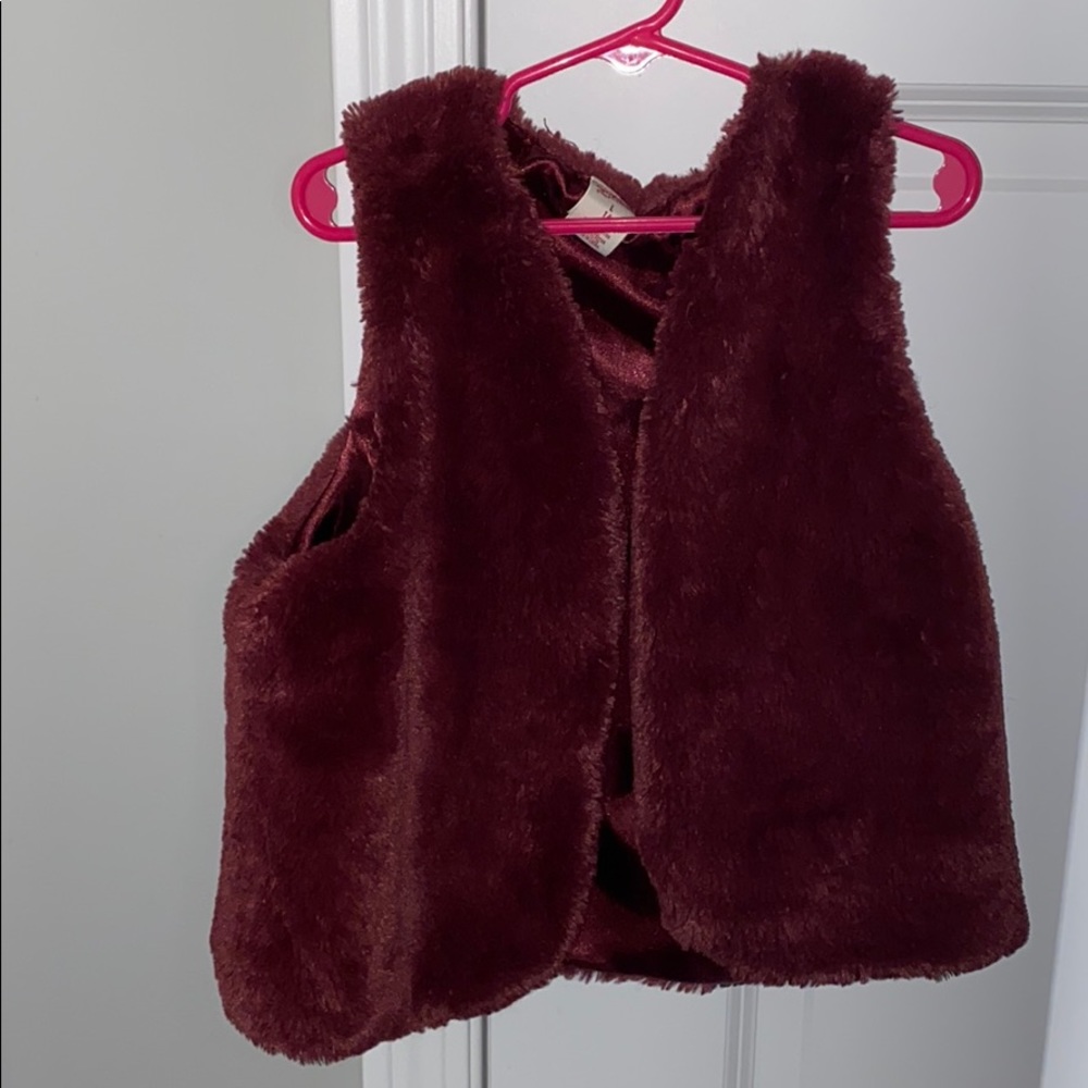 Maroon Fluffy Vest